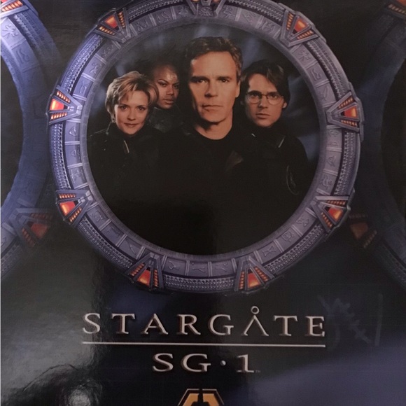 🌏STARGATE SG1 SEASONS 1-4🌏 - Picture 7 of 15